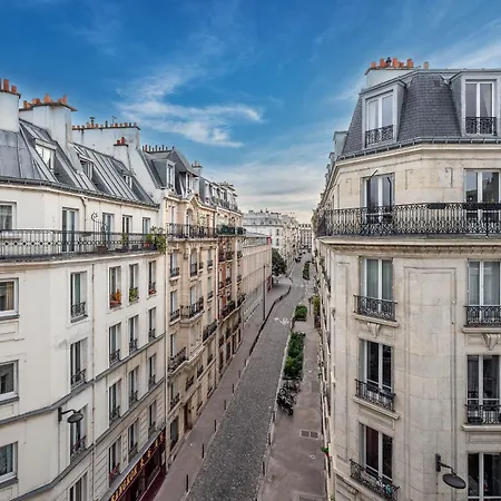Flat With Billard And View Parigi